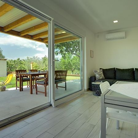 Holiday Home Maria Fažana Εξωτερικό φωτογραφία